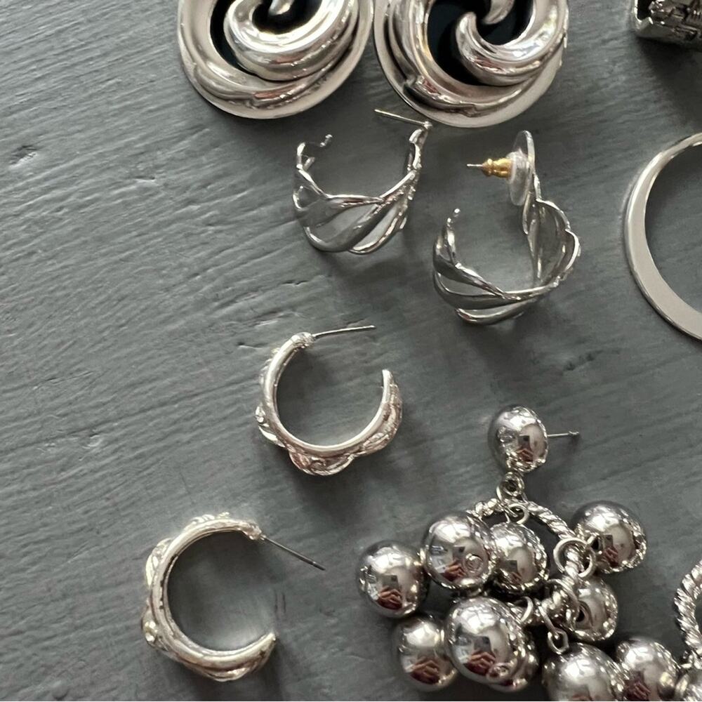 6 Silver Tone Earrings Set - Picture 4 of 6